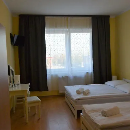 Dv Hostel *